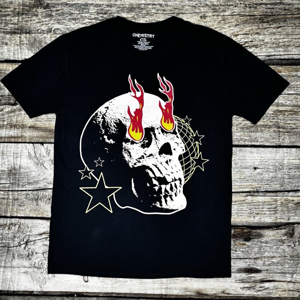CHEMISTRY Skull Graphic T-Shirt Men's Size Small